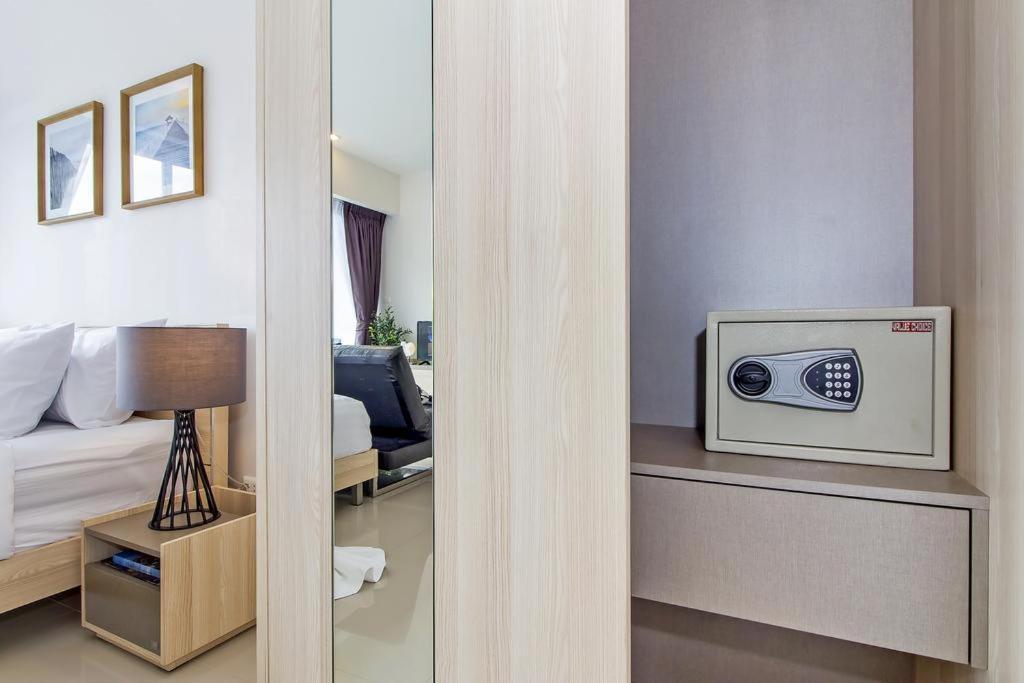 Chic Condo By Resava Karon Esterno foto